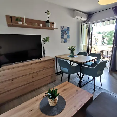 Apartment Summer Escape